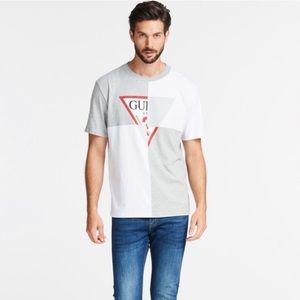 GUESS GEOMETRIC LOGO PRINT T-SHIRT sz M